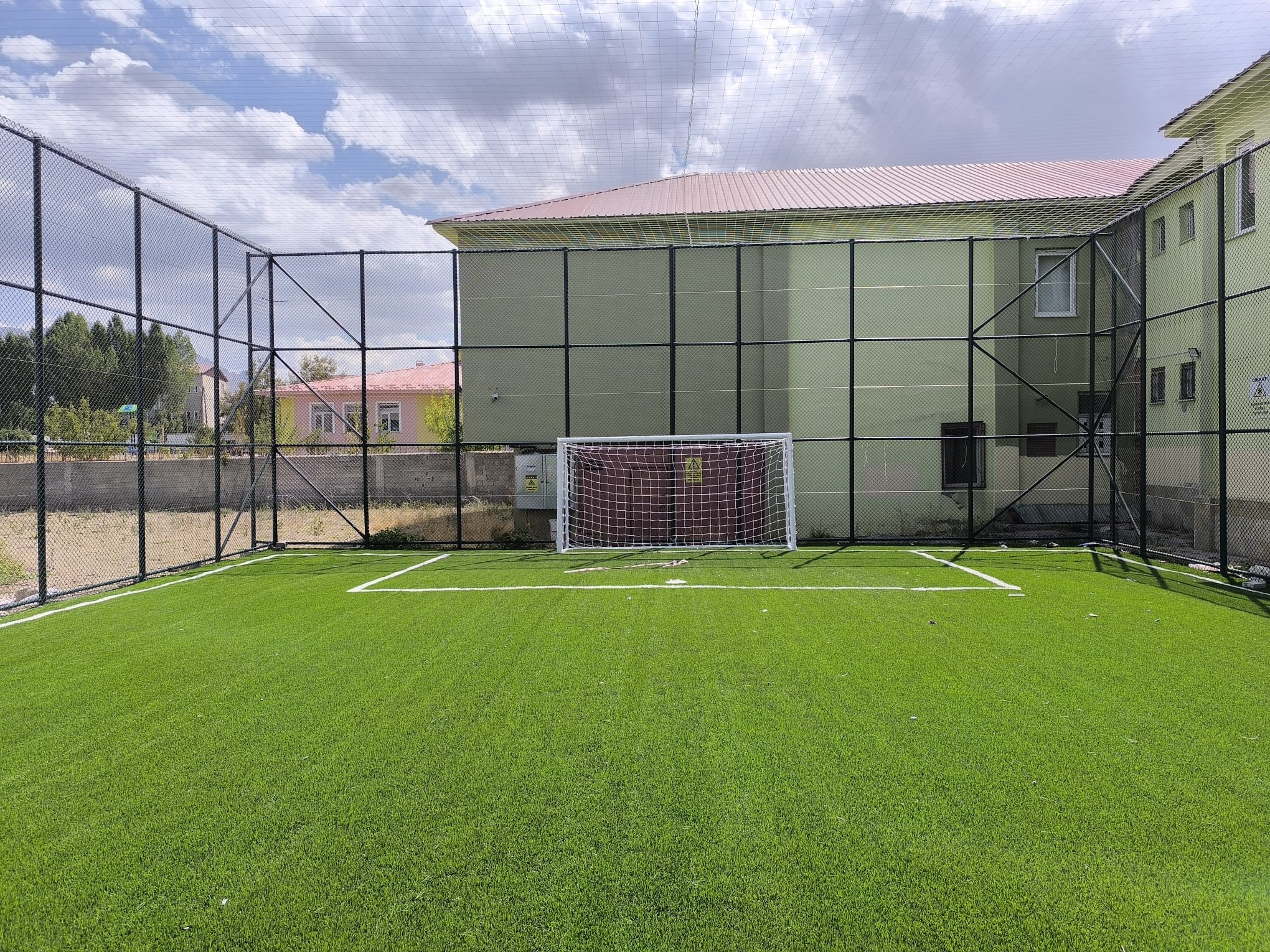 Çelik Kardeşler Tel Çit Sistemleri ve Demir Doğrama Atölyesi